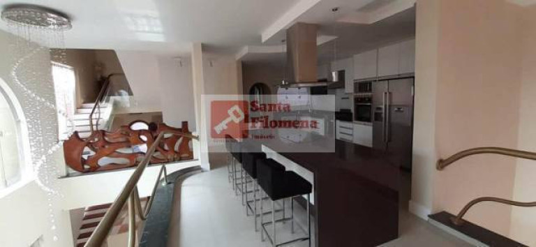 Imagem Sobrado com 4 Quartos à Venda, 400 m² em Vila Assunção - Santo André Imagem Sobrado com 4 Quartos à Venda, 400 m² em Vila Assunção - Santo André