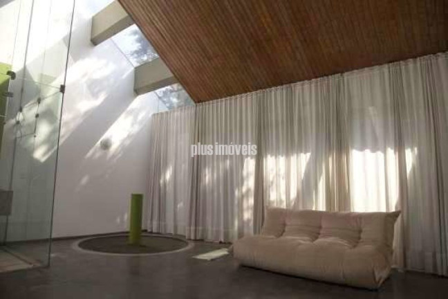 Imagem Casa com 4 Quartos à Venda, 200 m² em Moema - São Paulo Imagem Casa com 4 Quartos à Venda, 200 m² em Moema - São Paulo