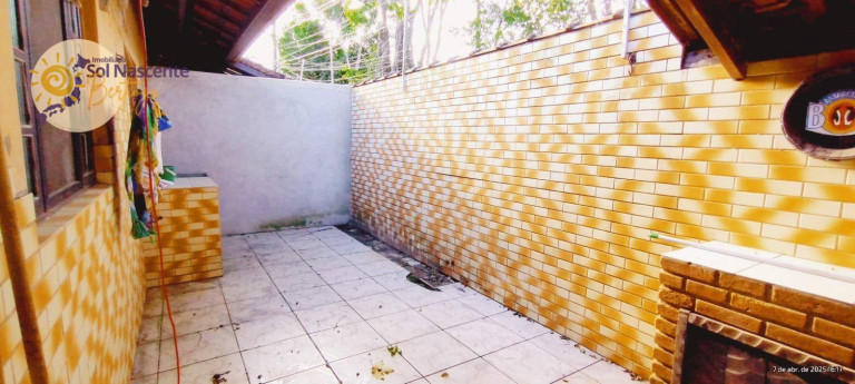 Imagem Casa de Vila com 1 Quarto à Venda, 101 m² em Indaiá - Bertioga