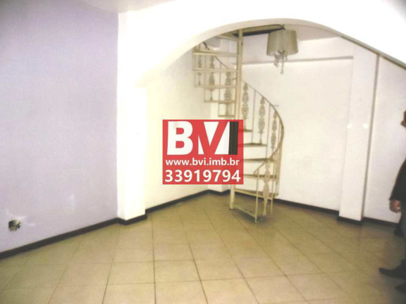 Imagem Casa com 3 Quartos à Venda, 272 m² em Irajá - Rio De Janeiro Imagem Casa com 3 Quartos à Venda, 272 m² em Irajá - Rio De Janeiro
