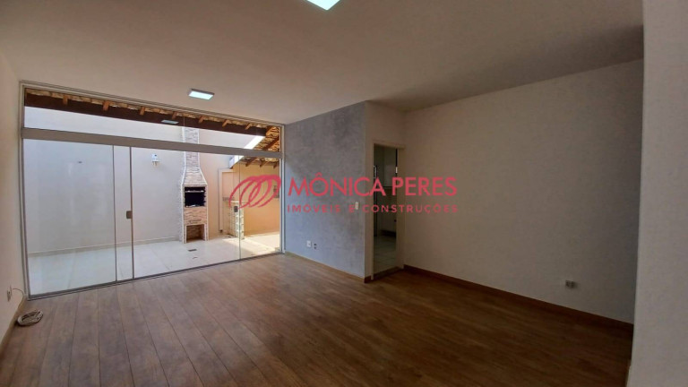 Imagem Casa com 3 Quartos à Venda, 143 m² em Jardim Primavera - Itupeva