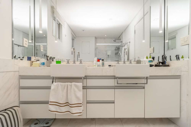 Imagem Apartamento com 2 Quartos à Venda, 146 m² em Vila Nova Conceição - São Paulo Imagem Apartamento com 2 Quartos à Venda, 146 m² em Vila Nova Conceição - São Paulo