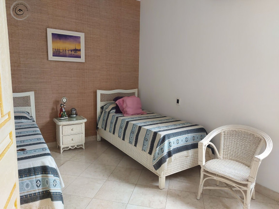 Imagem Apartamento com 5 Quartos à Venda, 200 m² em Pitangueiras - Guarujá Imagem Apartamento com 5 Quartos à Venda, 200 m² em Pitangueiras - Guarujá