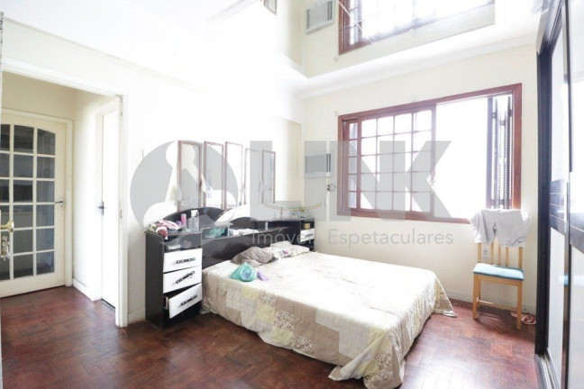 Imagem Apartamento com 4 Quartos à Venda, 126 m² em Centro Histórico - Porto Alegre