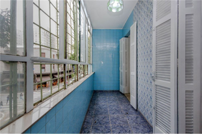 Imagem Apartamento com 2 Quartos à Venda, 113 m² em Cerqueira César - São Paulo
