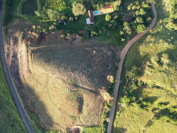Imagem Terreno à Venda, 930 m² em Demétrio Ribeiro - Vassouras Imagem Terreno à Venda, 930 m² em Demétrio Ribeiro - Vassouras