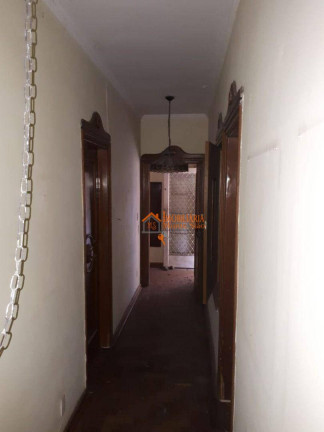 Imagem Casa com 6 Quartos à Venda, 600 m² em Vila Rosália - Guarulhos Imagem Casa com 6 Quartos à Venda, 600 m² em Vila Rosália - Guarulhos