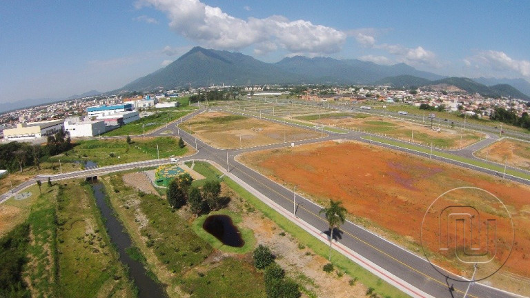 Imagem Terreno à Venda, 2.324 m² em Barra Do Aririú - Palhoça Imagem Terreno à Venda, 2.324 m² em Barra Do Aririú - Palhoça