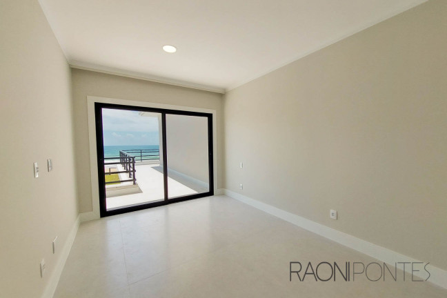 Imagem Casa com 6 Quartos à Venda, 413 m² em Barra Do Jacuipe - Camaçari