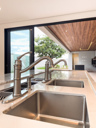 Imagem Casa com 4 Quartos à Venda, 359 m² em Residencial Goiânia Golfe Clube - Goiânia Imagem Casa com 4 Quartos à Venda, 359 m² em Residencial Goiânia Golfe Clube - Goiânia