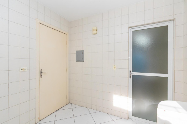 Imagem Sobrado com 3 Quartos à Venda, 110 m² em Fanny - Curitiba Imagem Sobrado com 3 Quartos à Venda, 110 m² em Fanny - Curitiba