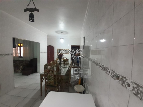 Imagem Casa com 3 Quartos à Venda, 218 m² em Solemar - Praia Grande Imagem Casa com 3 Quartos à Venda, 218 m² em Solemar - Praia Grande
