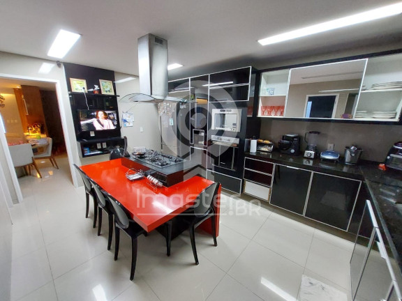Imagem Casa com 4 Quartos à Venda, 200 m² em Sapiranga - Fortaleza Imagem Casa com 4 Quartos à Venda, 200 m² em Sapiranga - Fortaleza