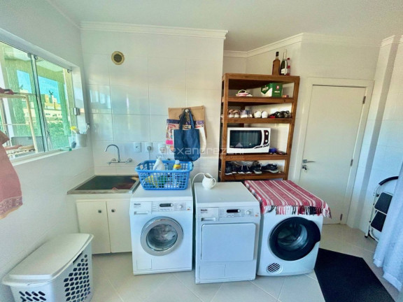 Imagem Cobertura com 3 Quartos à Venda, 285 m² em Bombas - Bombinhas