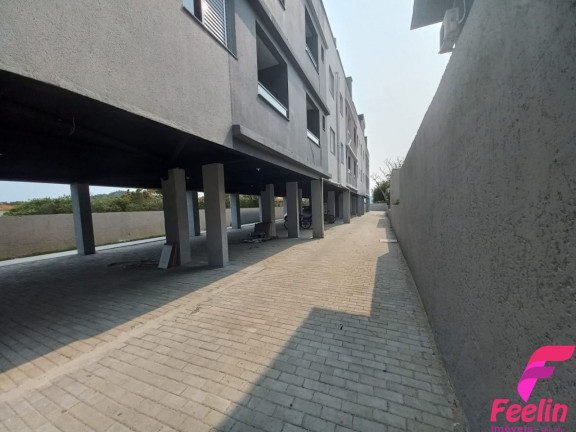 Imagem Cobertura com 2 Quartos à Venda, 60 m² em Ribeirão Da Ilha - Florianópolis Imagem Cobertura com 2 Quartos à Venda, 60 m² em Ribeirão Da Ilha - Florianópolis