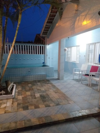 Imagem Casa com 4 Quartos à Venda, 250 m² em Agenor De Campos - Mongaguá Imagem Casa com 4 Quartos à Venda, 250 m² em Agenor De Campos - Mongaguá