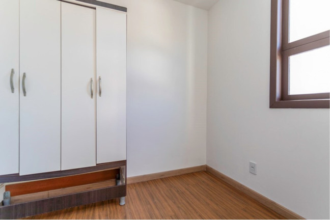Imagem Apartamento com 2 Quartos à Venda, 87 m² em Jardim Lindóia - Porto Alegre Imagem Apartamento com 2 Quartos à Venda, 87 m² em Jardim Lindóia - Porto Alegre