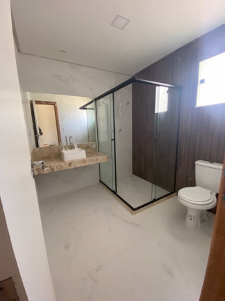 Imagem Casa com 3 Quartos à Venda, 250 m² em Estrada Do Coco - Lauro De Freitas Imagem Casa com 3 Quartos à Venda, 250 m² em Estrada Do Coco - Lauro De Freitas
