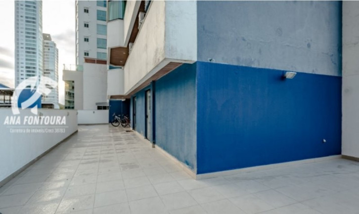 Imagem Apartamento com 3 Quartos à Venda, 230 m² em Centro - Balneário Camboriú Imagem Apartamento com 3 Quartos à Venda, 230 m² em Centro - Balneário Camboriú