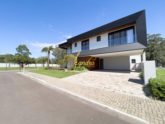Imagem Casa de Condomínio com 6 Quartos à Venda, 588 m² em Zona Nova - Capão Da Canoa