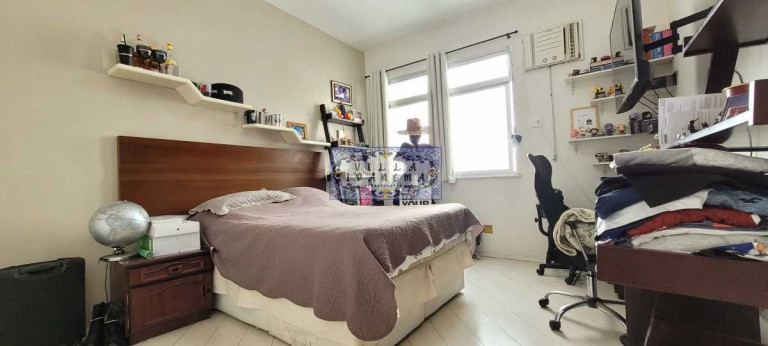 Imagem Apartamento com 4 Quartos à Venda, 240 m² em Ipanema - Rio De Janeiro Imagem Apartamento com 4 Quartos à Venda, 240 m² em Ipanema - Rio De Janeiro