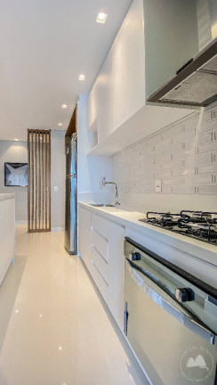 Imagem Apartamento com 2 Quartos à Venda, 78 m² em Meia Praia - Itapema Imagem Apartamento com 2 Quartos à Venda, 78 m² em Meia Praia - Itapema