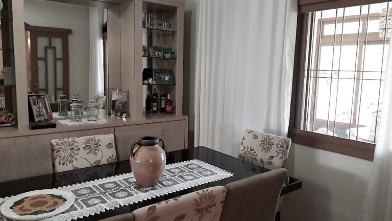 Imagem Sobrado com 3 Quartos à Venda, 411 m² em Igara - Canoas