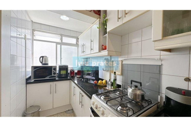 Imagem Apartamento com 1 Quarto à Venda, 105 m² em Petrópolis - Porto Alegre