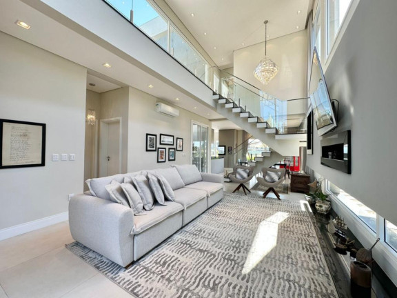 Imagem Casa com 4 Quartos à Venda, em -- - Capao Da Canoa Imagem Casa com 4 Quartos à Venda, em -- - Capao Da Canoa