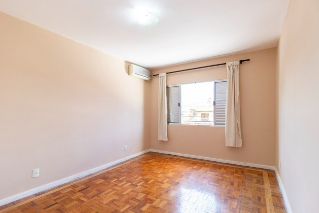 Imagem Casa com 3 Quartos à Venda, 125 m² em Parque Jabaquara - São Paulo Imagem Casa com 3 Quartos à Venda, 125 m² em Parque Jabaquara - São Paulo