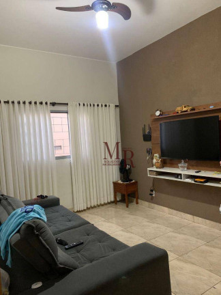 Imagem Casa com 2 Quartos à Venda, 250 m² em Cohab - Votuporanga