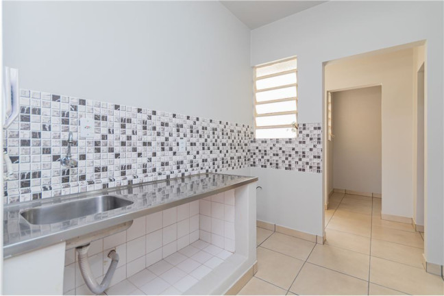 Imagem Imóvel com 2 Quartos à Venda,  em Menino Deus - Porto Alegre