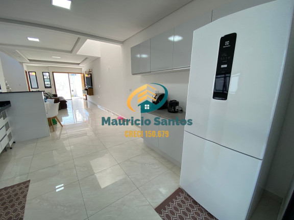 Imagem Sobrado com 3 Quartos à Venda, 147 m² em Centro - Mongaguá