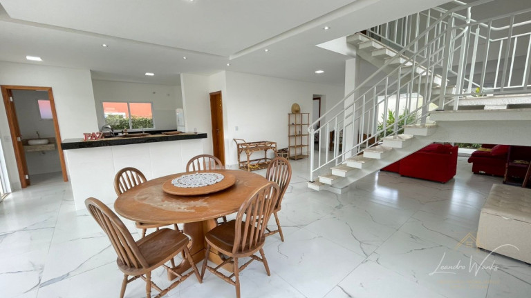 Casa de Condomínio com 4 Quartos à Venda, 500 m² em Horto Florestal - Ubatuba