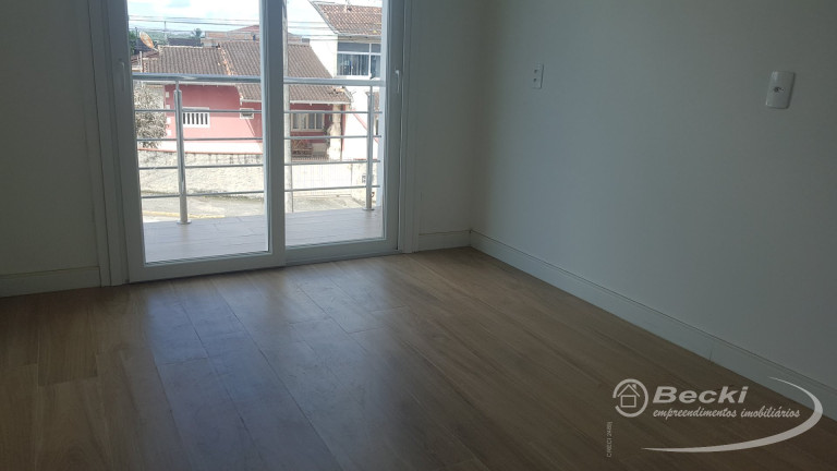 Casa com 2 Quartos para Alugar, 80 m² em Fátima - Joinville