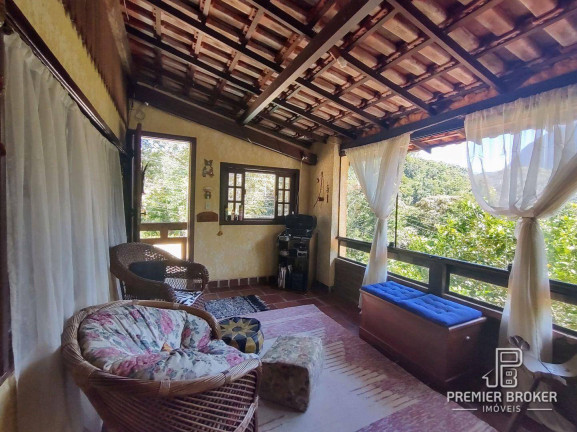 Imagem Casa com 2 Quartos à Venda, 220 m² em Colônia Alpina - Teresópolis Imagem Casa com 2 Quartos à Venda, 220 m² em Colônia Alpina - Teresópolis
