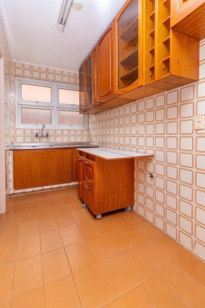 Imagem Imóvel com 2 Quartos à Venda, em Mont Serrat - Porto Alegre Imagem Imóvel com 2 Quartos à Venda, em Mont Serrat - Porto Alegre