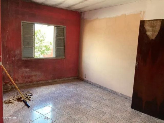 Imagem Sobrado com 2 Quartos à Venda, 206 m² em Parque Das Américas - Mauá