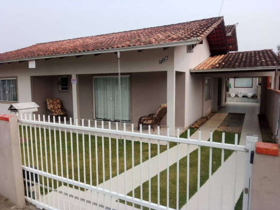 Imagem Casa com 2 Quartos à Venda, 260 m² em Costeira - Balneário Barra Do Sul