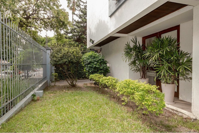 Imagem Apartamento com 2 Quartos à Venda, 71 m² em Higienópolis - Porto Alegre Imagem Apartamento com 2 Quartos à Venda, 71 m² em Higienópolis - Porto Alegre