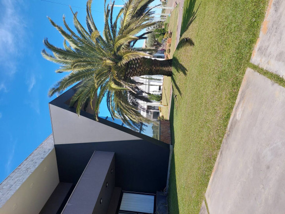 Imagem Casa com 4 Quartos à Venda, em Atlântida Sul - Osório Imagem Casa com 4 Quartos à Venda, em Atlântida Sul - Osório
