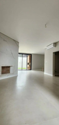 Imagem Casa com 4 Quartos à Venda, 302 m² em Itália - Sao Jose Dos Pinhais