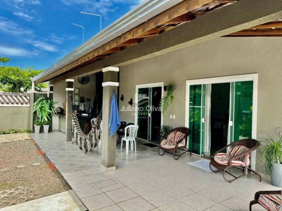 Imagem Casa com 3 Quartos à Venda, 124 m² em Barra Do Sai - Itapoá Imagem Casa com 3 Quartos à Venda, 124 m² em Barra Do Sai - Itapoá