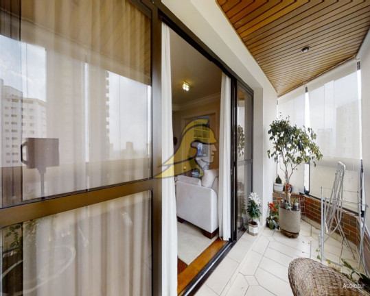 Imagem Apartamento com 3 Quartos à Venda, 212 m² em Vila Suzana - São Paulo