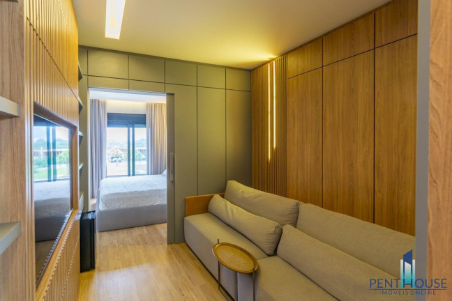 Imagem Casa com 4 Quartos à Venda, 390 m² em Centro - Camboriú Imagem Casa com 4 Quartos à Venda, 390 m² em Centro - Camboriú