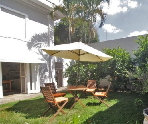 Imagem Casa com 4 Quartos à Venda, 329 m² em Jardim Guedala - São Paulo