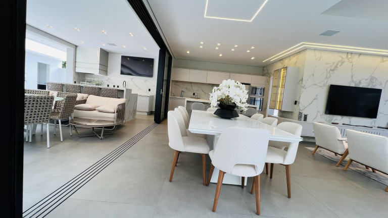 Imagem Casa com 5 Quartos à Venda, 415 m² em Riviera De São Lourenço - Bertioga Imagem Casa com 5 Quartos à Venda, 415 m² em Riviera De São Lourenço - Bertioga