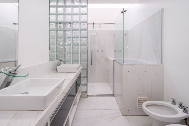 Imagem Casa com 7 Quartos à Venda, 800 m² em Jardim Leonor - São Paulo Imagem Casa com 7 Quartos à Venda, 800 m² em Jardim Leonor - São Paulo