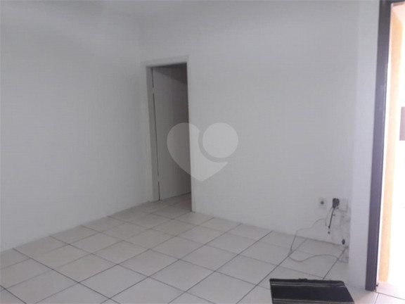 Imagem Casa com 2 Quartos para Alugar ou Temporada, 122 m² em Jundiaí