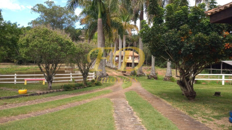 Imagem Chácara com 4 Quartos à Venda, 60.000 m² em Usina - Atibaia